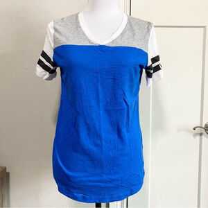 Victoria's Secrets Pink colorblock short sleeve tee size small